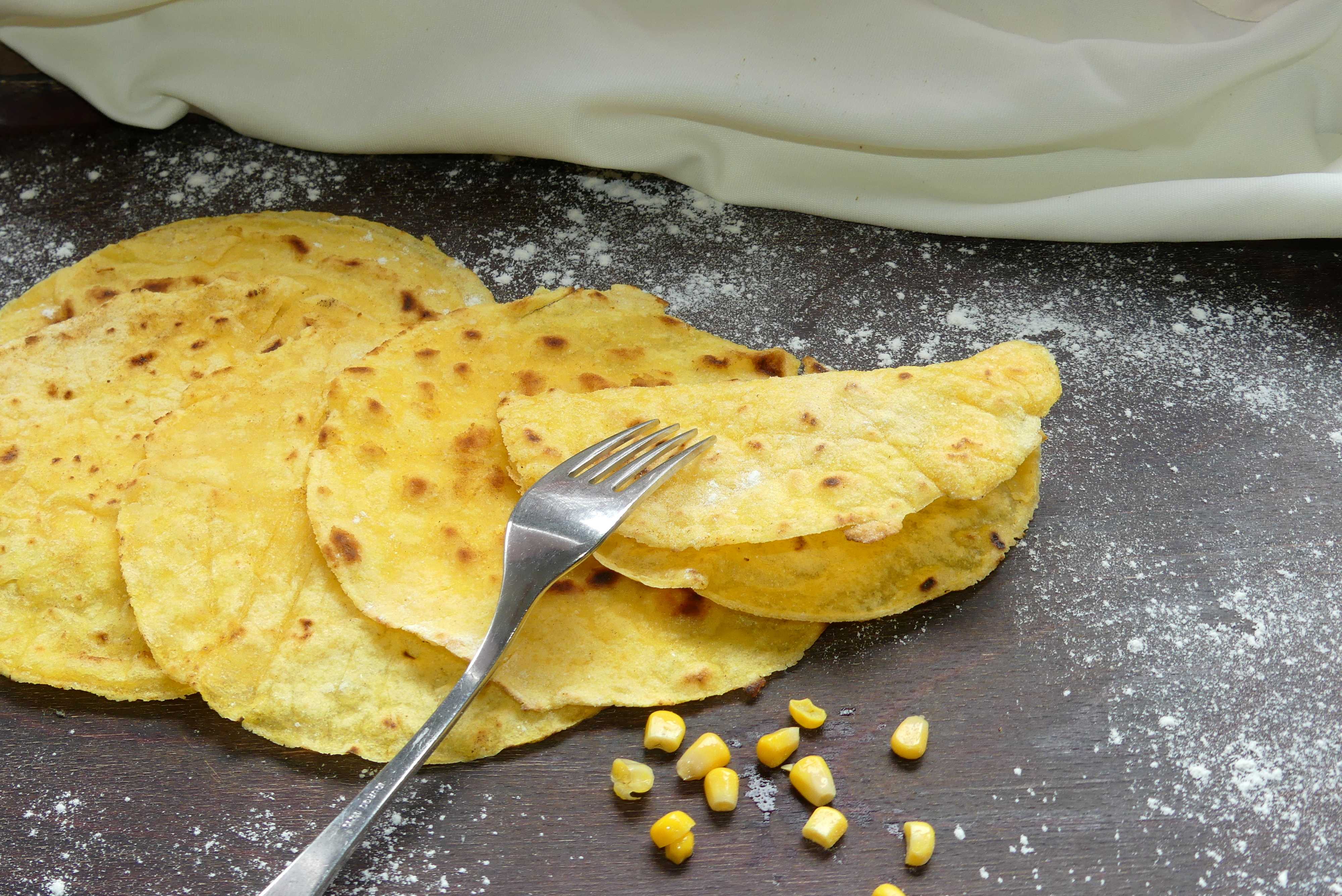 Tortilla de Maíz criollo (Blanco/Amarillo/Azul)